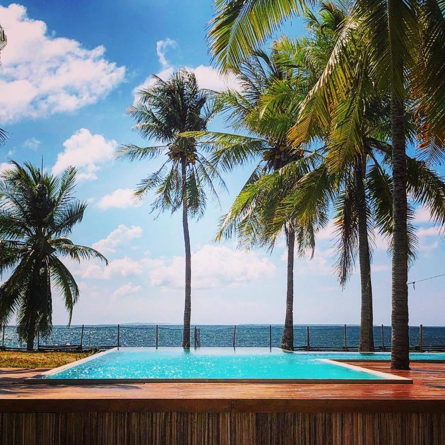 81 Palms Resort 넴브랄라 외부 사진