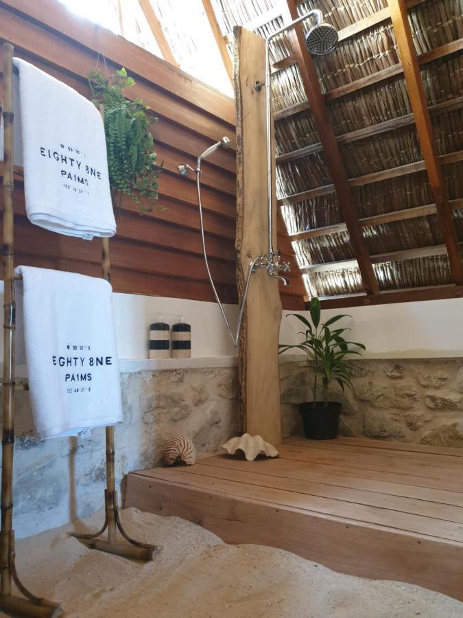 81 Palms Resort 넴브랄라 외부 사진